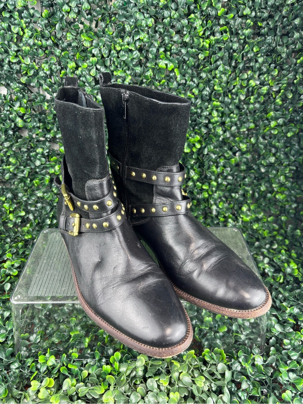 COACH LILIANA LEATHER AND SUEDE WITH GOLD STUD Ankle Boots in Black SIZE 7 Woman